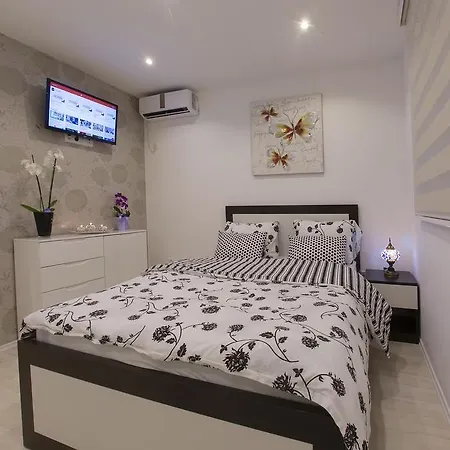 Aida Apartment